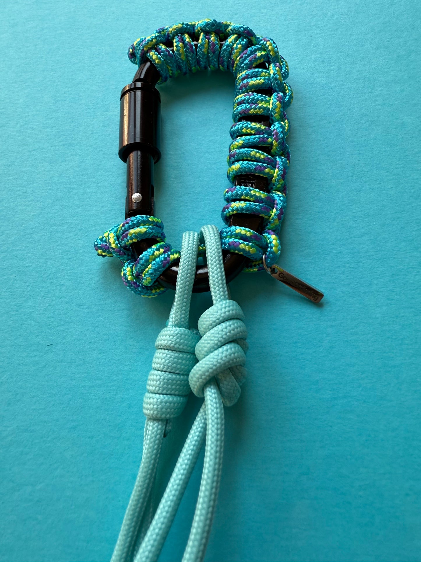 Paracord carabiner charm workshop