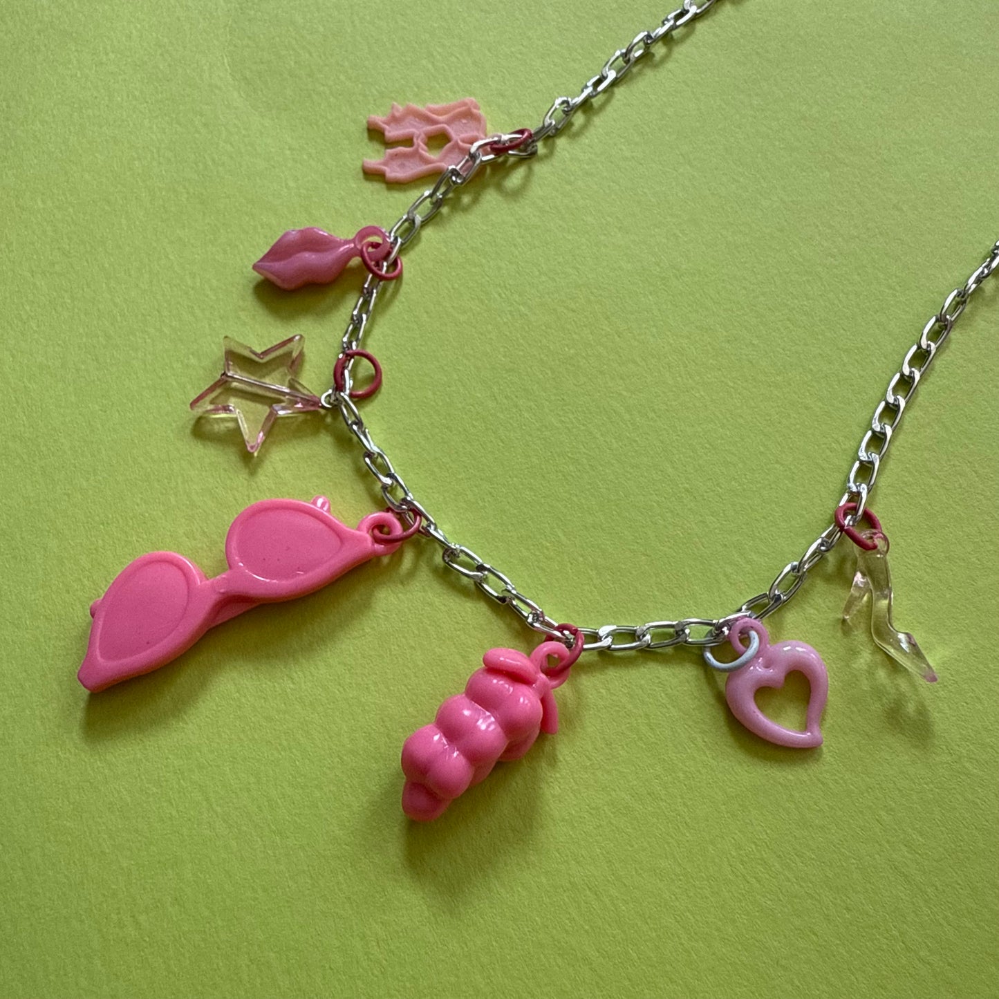 vintage charm necklace pink