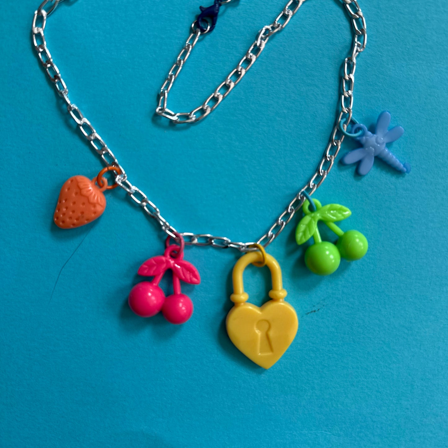 Vintage charm necklace lock