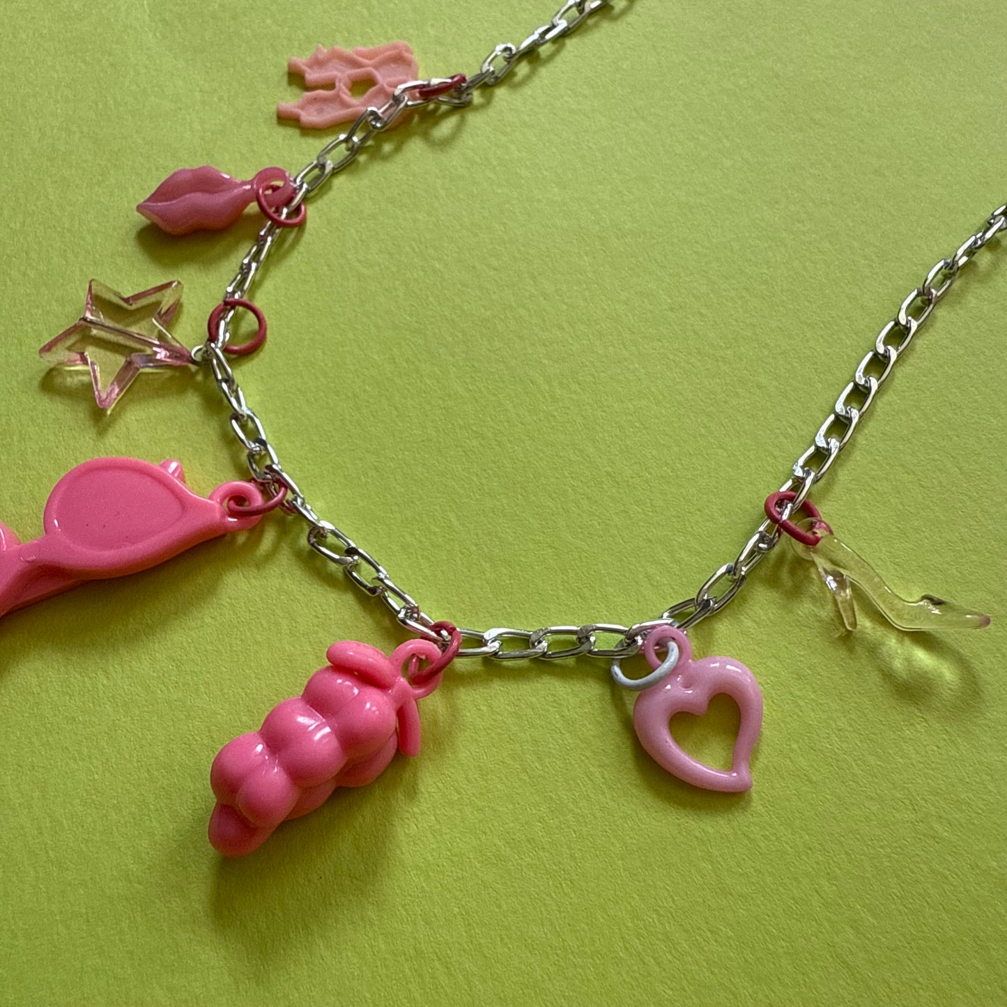 vintage charm necklace pink
