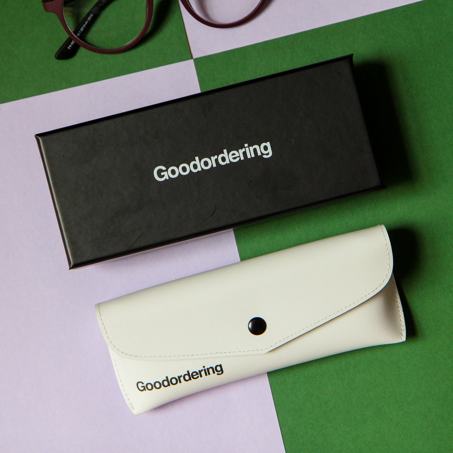 '+1.5 readers magnetic glasses green